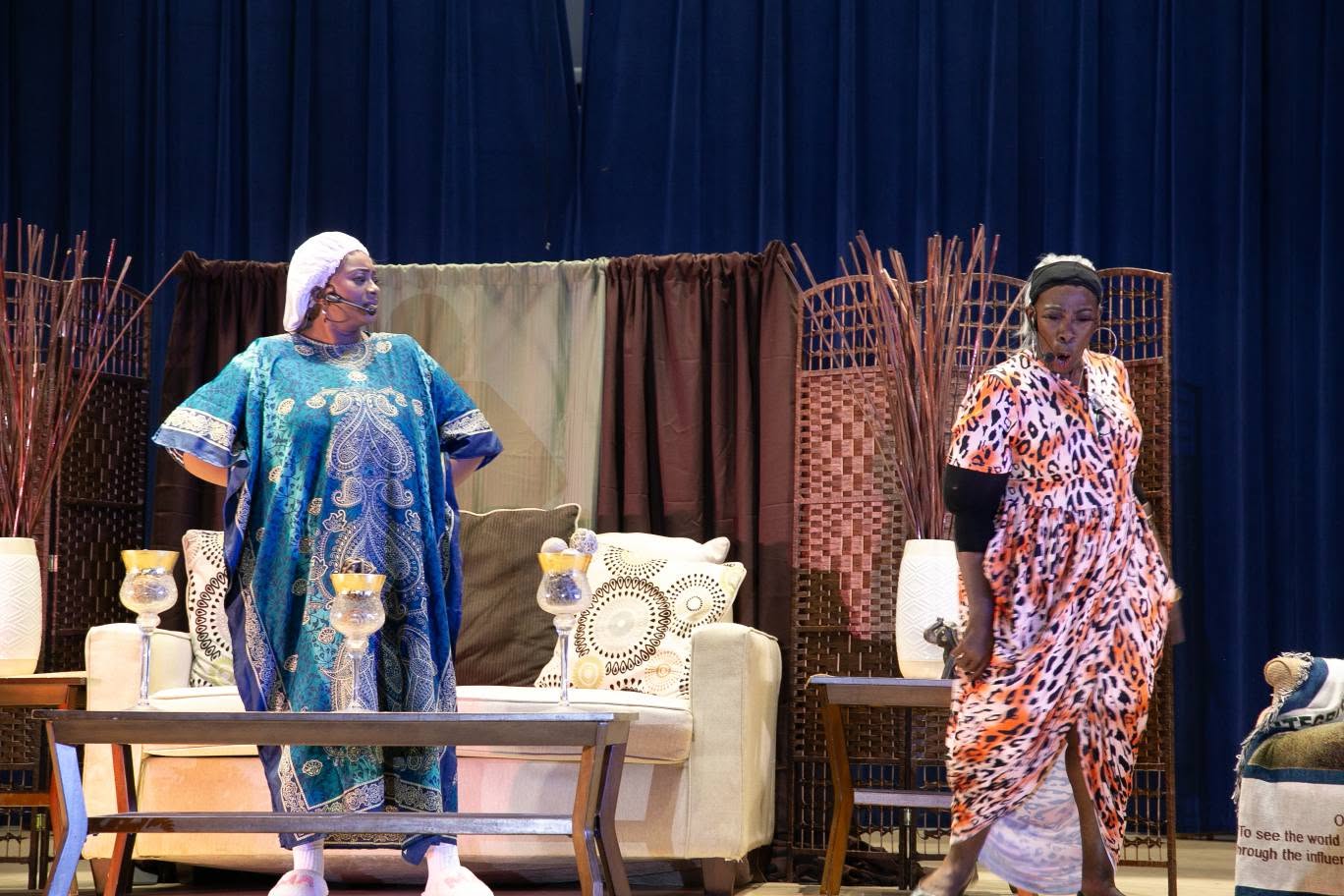 Dr. Love Stage Play — photo 1