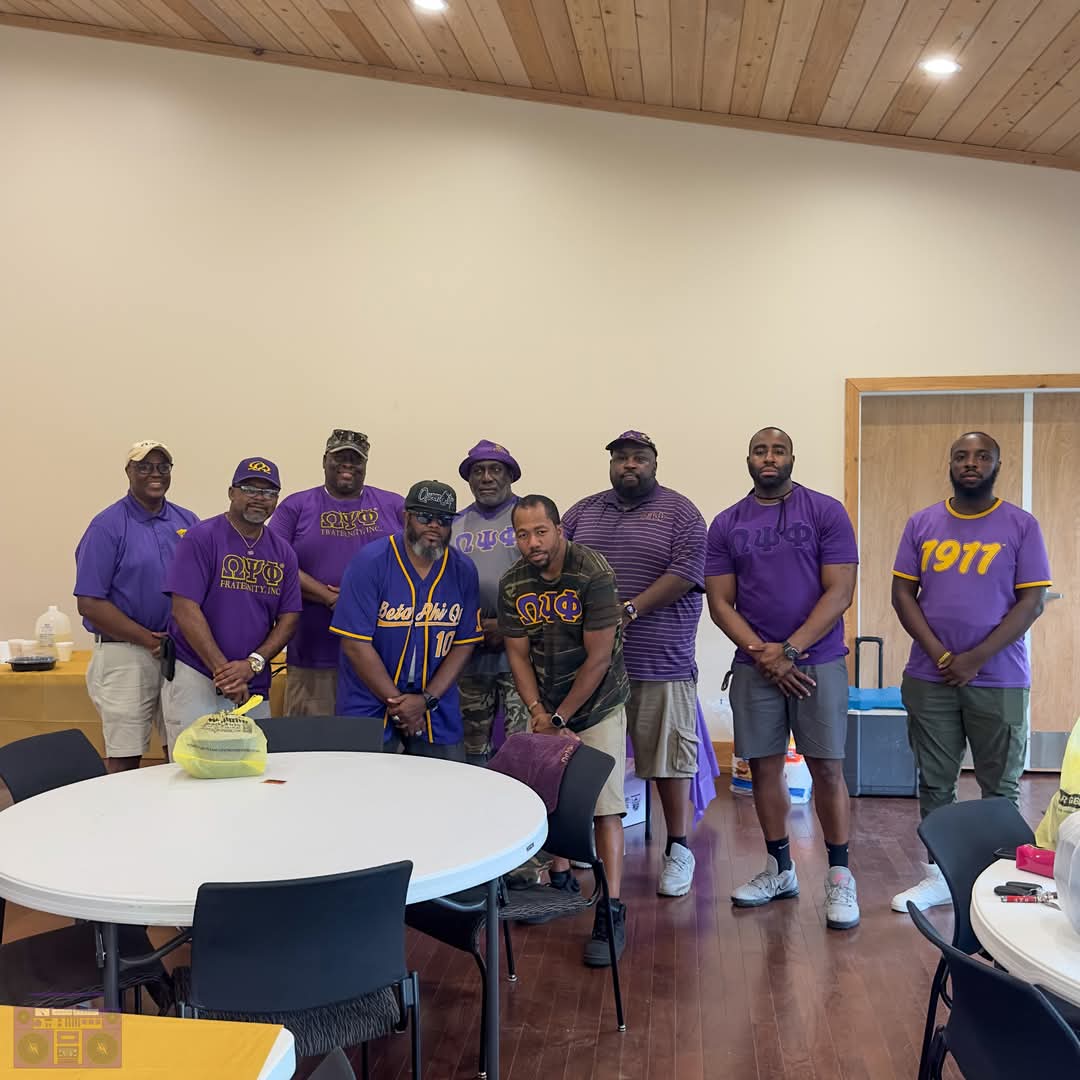 Purple and Gold Foundation Seafood Quenanza — photo 13
