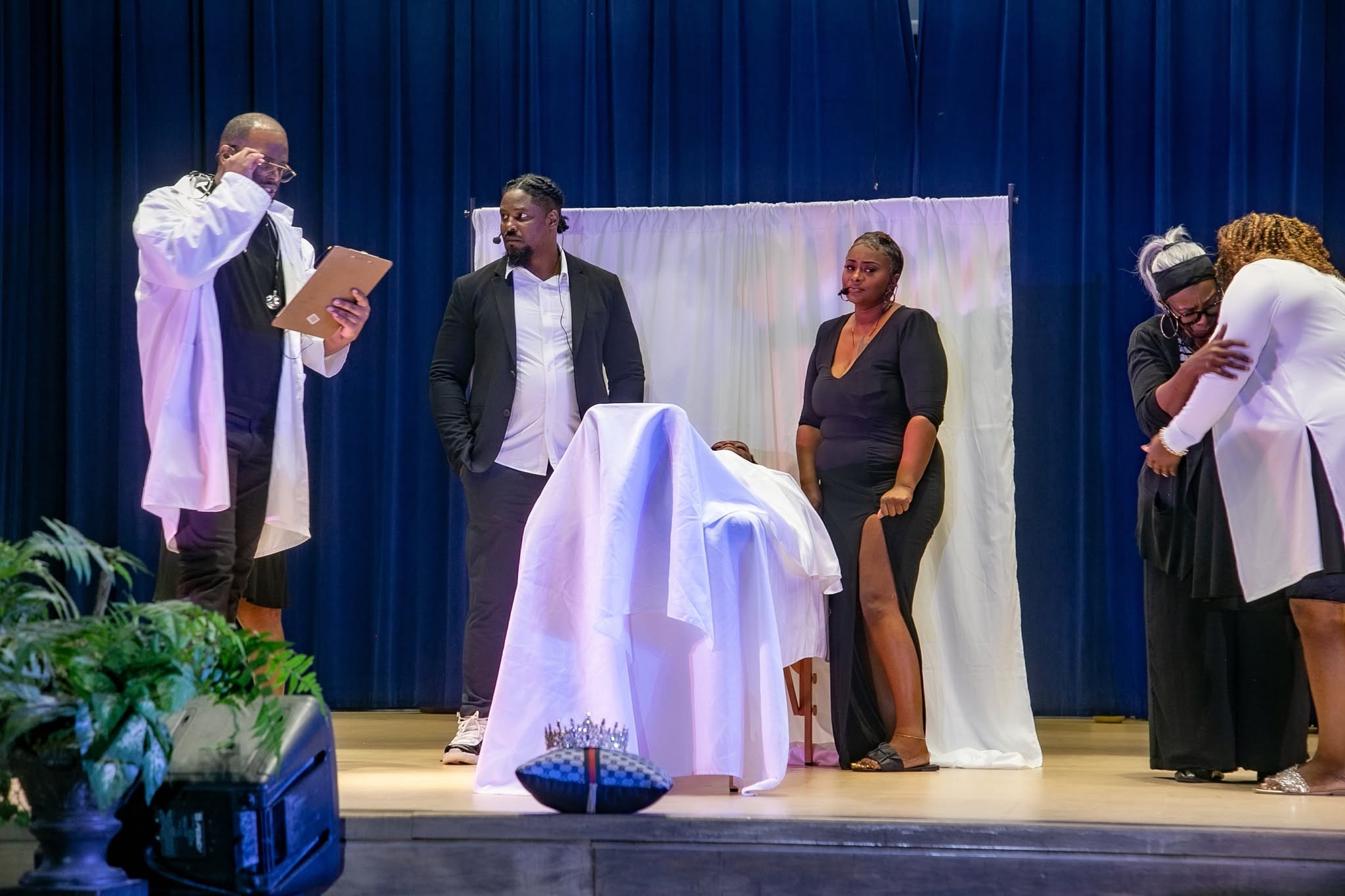 Dr. Love Stage Play — photo 2