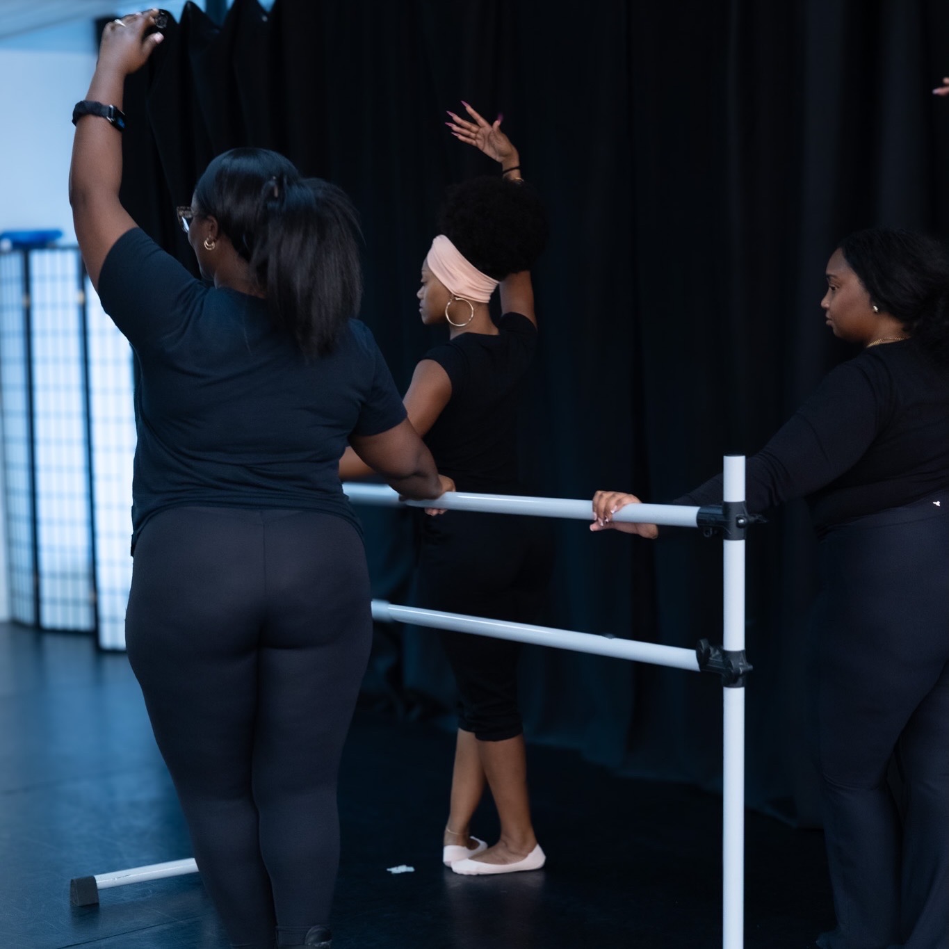 Adult Beginner Ballet with Kris Kaylin — photo 4